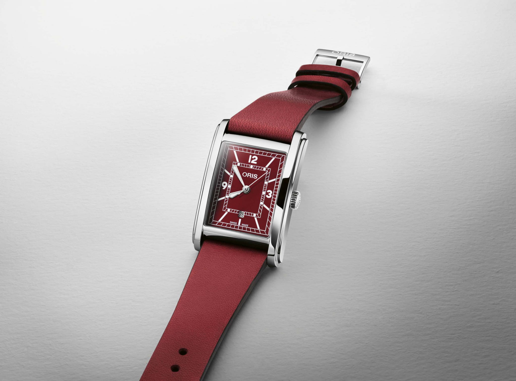 Oris Oris Rectangular 01 561 7783 4068-07 5 19 18, rectangular швейцария мужские часы на браслете кожаный боковой вид